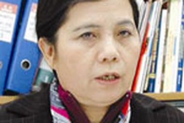 Thứ trưởng Bộ Tài chính kể chuyện đi bán “niềm tin”