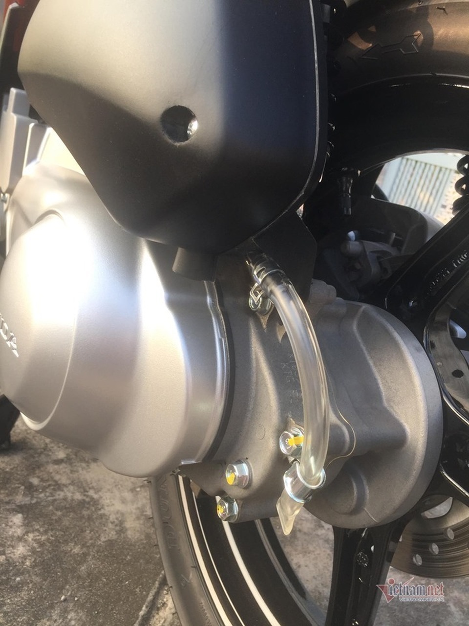 Honda SH cũ 9 năm tuổi giá 390 triệu của thầy giáo ở Vĩnh Long - 5 Honda SH cũ 9 năm tuổi giá 390 triệu của thầy giáo ở Vĩnh Long - 5