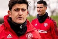 C.Ronaldo chê Harry Maguire đá dở, muốn giành quyền đeo băng đội trưởng