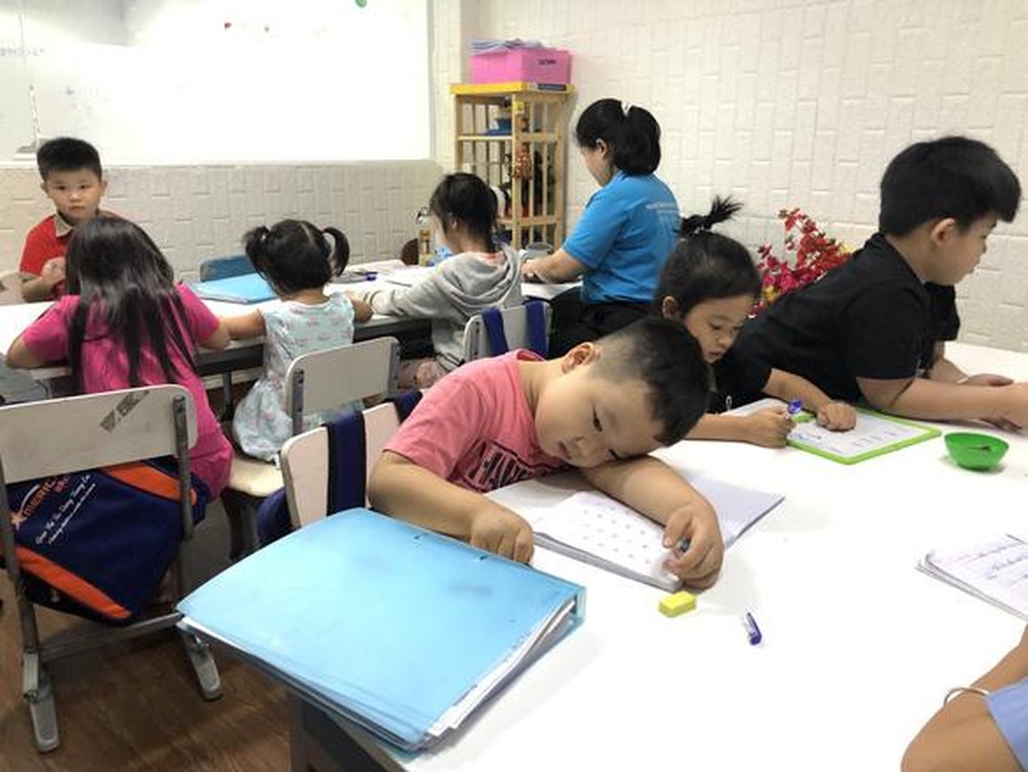 Lò luyện thi lớp 1 hay lớp tiền tiểu học, nên hay không nên? - 1 Lò luyện thi lớp 1 hay lớp tiền tiểu học, nên hay không nên? - 1