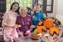 Hoa hậu Ngọc Hân hướng dẫn làm bánh Trung thu "bất bại" mà đơn giản vô cùng