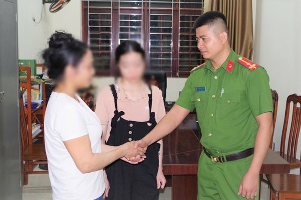 Kẻ lừa đảo đe dọa nhiều cô gái trẻ, ép quay video để tống tiền gia đình - 3 Kẻ lừa đảo đe dọa nhiều cô gái trẻ, ép quay video để tống tiền gia đình - 3