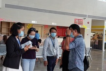 Từ ngày mai, TPHCM xử phạt người không đeo khẩu trang nơi công cộng