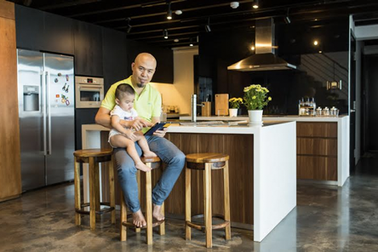 Nhạc sĩ Huy Tuấn lần đầu tiên tiết lộ “chốn đi về”