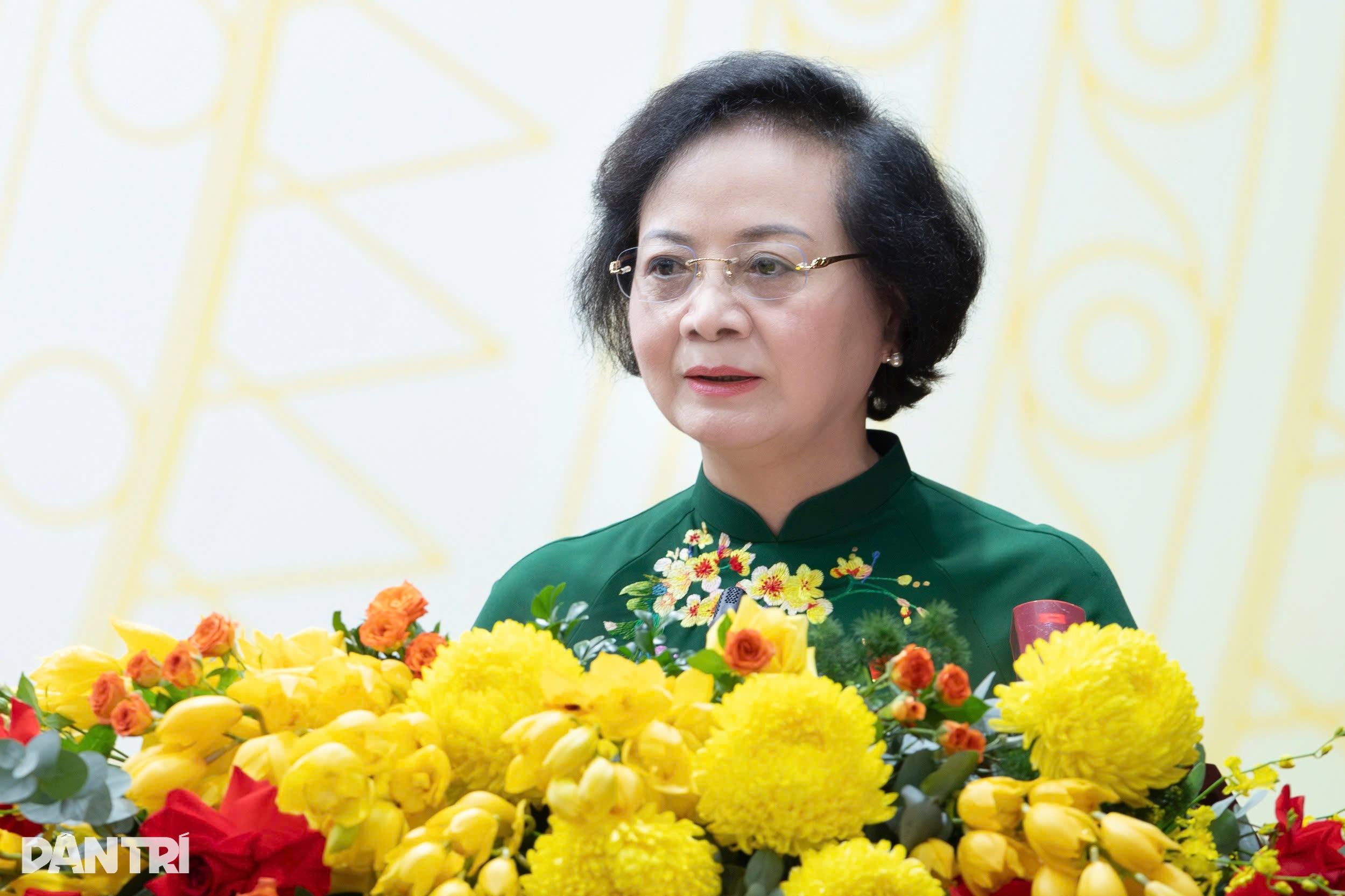 Đại hội hội tụ ý chí và tinh thần đổi mới của Đảng bộ Bộ Nội vụ - 3 Đại hội hội tụ ý chí và tinh thần đổi mới của Đảng bộ Bộ Nội vụ - 3