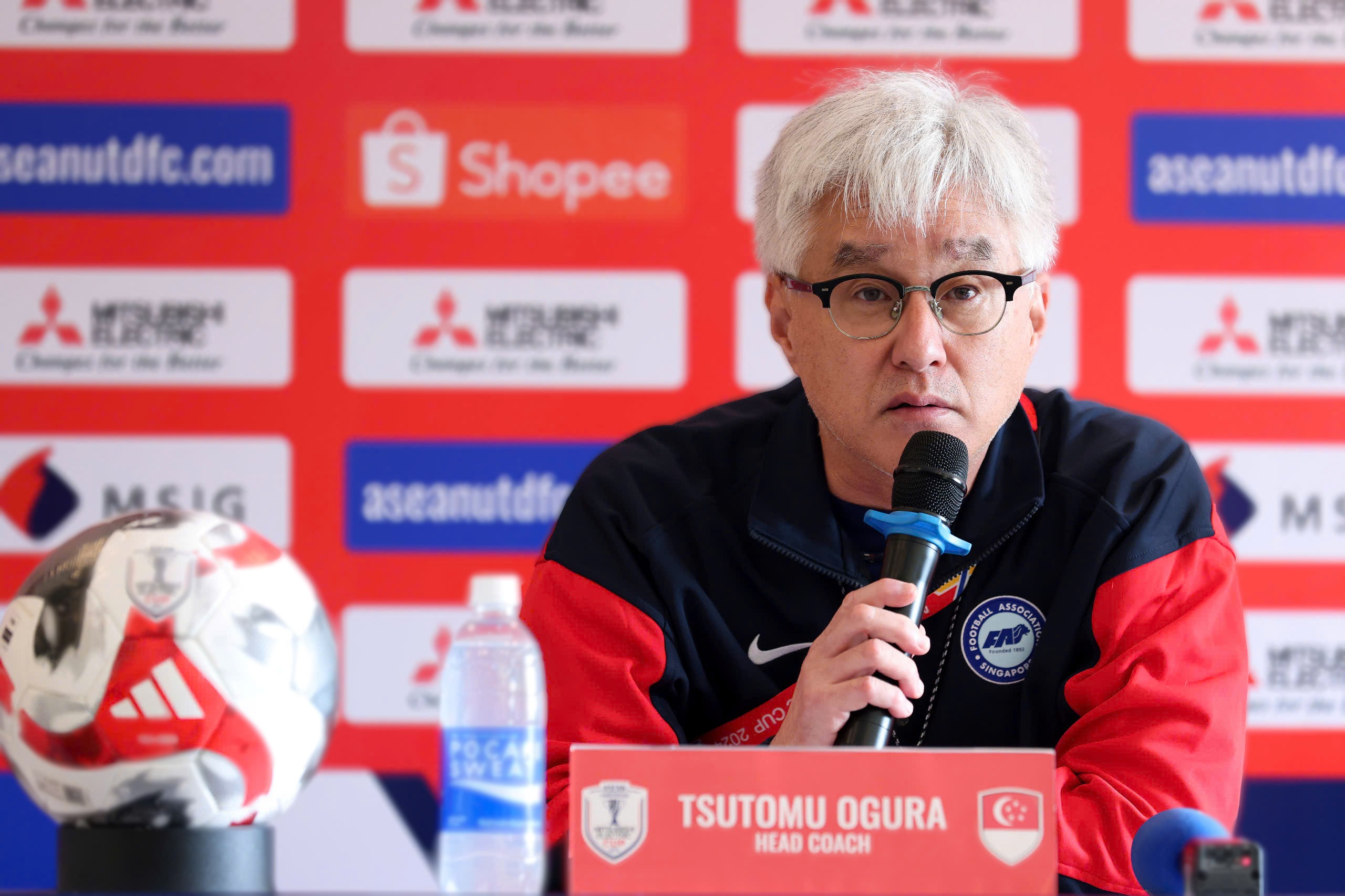 Xuan Son e Tien Linh brilham, seleção vietnamita chega à final da Copa AFF 2024-4 Xuân Son, Tiến Linh tỏa sáng, đội tuyển Việt Nam vào chung kết AFF Cup 2024 - 4