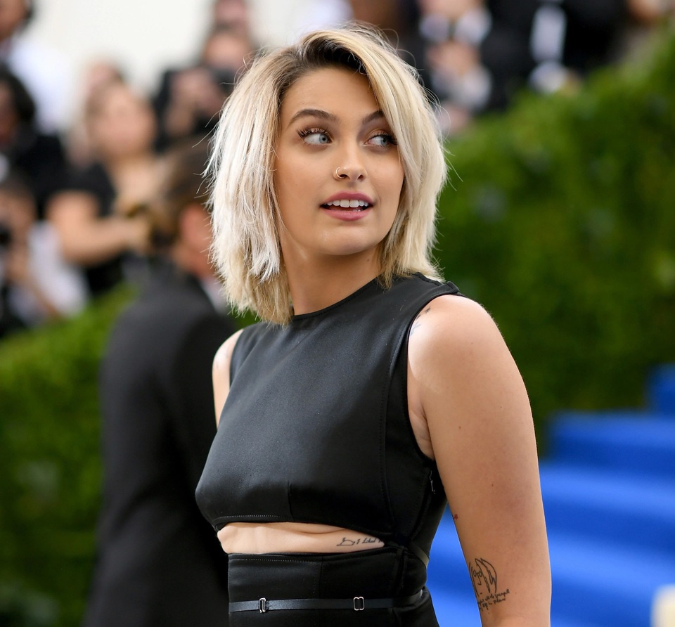 Paris Jackson doesn't think she will date a man - 2