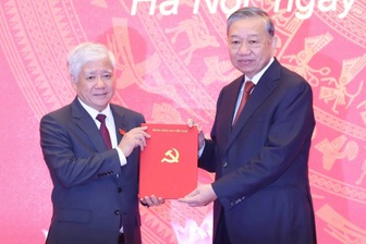 Ông Đỗ Văn Chiến làm Phó Bí thư Thường trực Đảng ủy Quốc hội