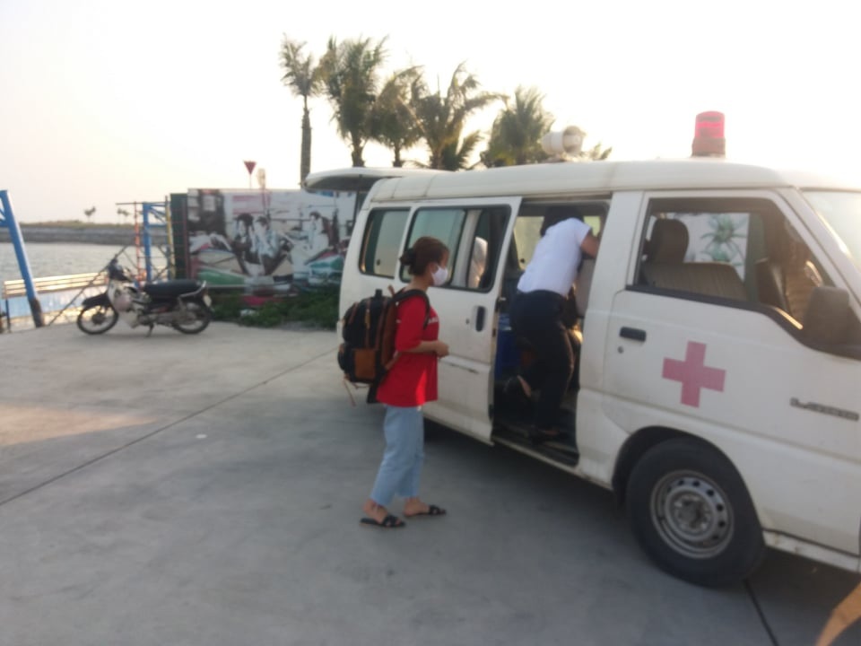 Hòa Bình phong tỏa sân golf, Quảng Ninh sốt ruột tăng cường chống dịch - 3 Hòa Bình phong tỏa sân golf, Quảng Ninh sốt ruột tăng cường chống dịch - 3