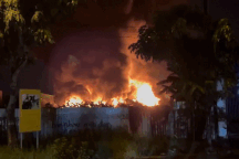 Cháy nhà kho ở TPHCM