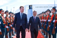 Thủ tướng Lê Minh Hưng đến Kazan, bắt đầu chuyến công tác tại Nga