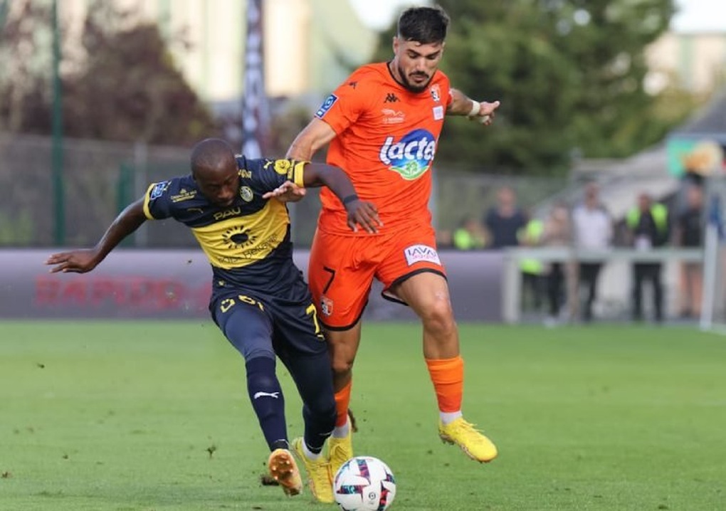 HLV Pau FC chia sẻ bí quyết giành chiến thắng đầu tiên - 1 HLV Pau FC chia sẻ bí quyết giành chiến thắng đầu tiên - 1