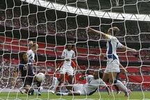 Hạ Nhật Bản, Mỹ bảo vệ thành công tấm HCV bóng đá nữ