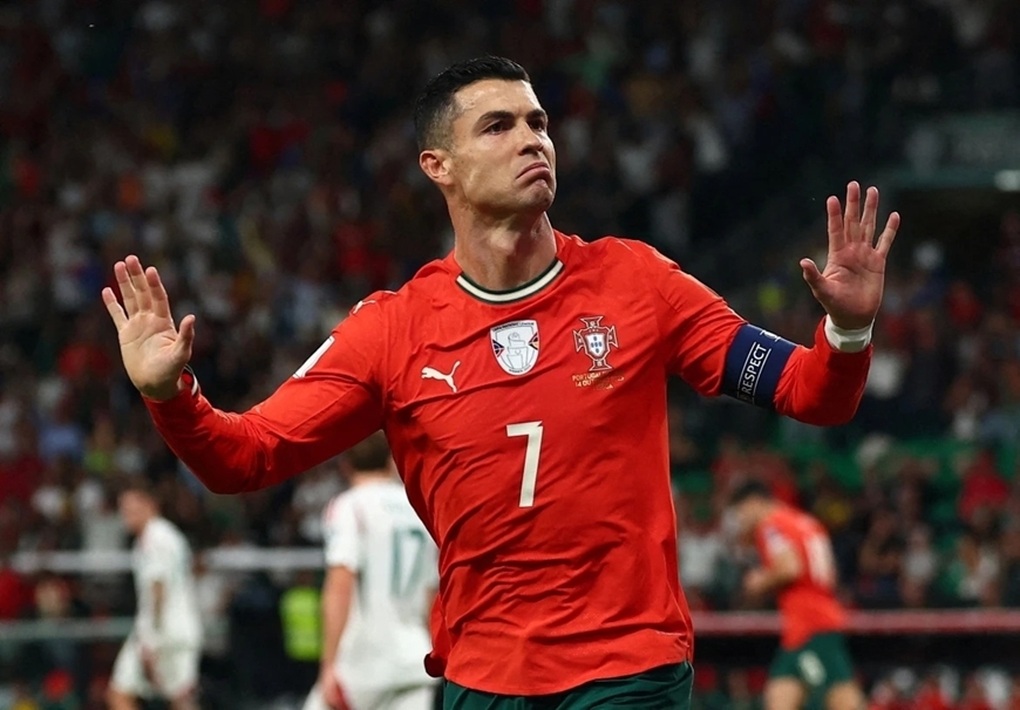 Cristiano Ronaldo: Cú tẩu thoát khỏi sự “tầm thường” tại World Cup - 2