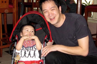 Ảnh hiếm con trai của Huy MC với vợ mới