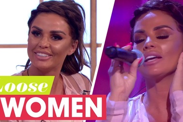 Katie Price quảng bá ca khúc mới