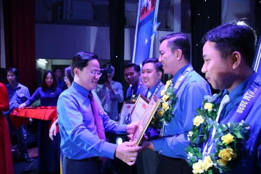 Vinh danh những thanh niên sống đẹp