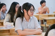 Thí sinh dậy từ 5h sáng, ăn xôi mẹ nấu để đi thi lớp 10