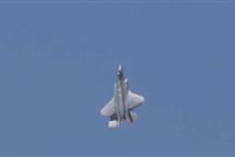 Mỹ - Anh chạy đua tìm cách vớt xác tiêm kích F-35 trước Nga