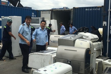 "Báo động" nhập phế liệu, Thủ tướng yêu cầu thanh tra toàn diện cấp phép