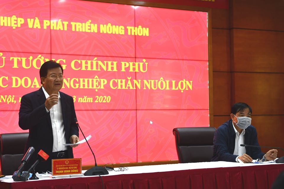 Nhiều doanh nghiệp cam kết đưa giá thịt lợn về 70 nghìn đồng/kg từ 1/4 - 4 Nhiều doanh nghiệp cam kết đưa giá thịt lợn về 70 nghìn đồng/kg từ 1/4 - 4