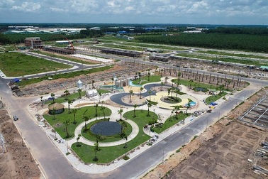 Doanh nghiệp địa ốc TPHCM đua nhau bung hàng... chào Tết