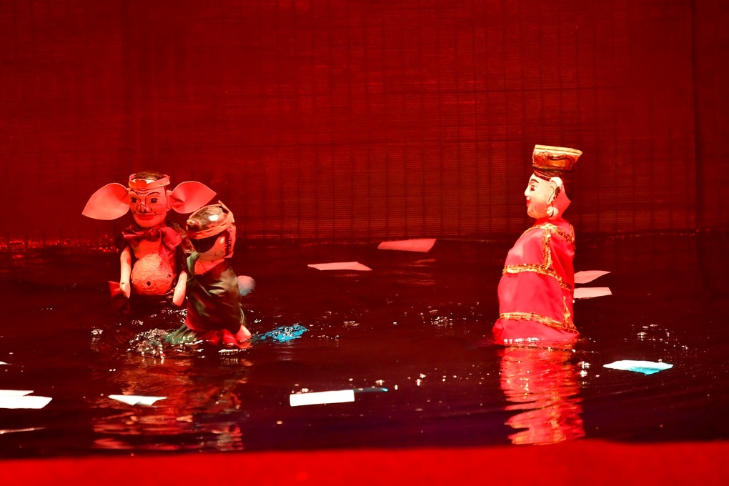 Vui Trung thu cùng Cuộc chu du của chú Cuội và chị Hằng - 2 Vui Trung thu cùng Cuộc chu du của chú Cuội và chị Hằng - 2
