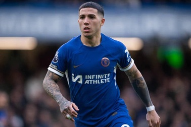 Chelsea không đưa ra án phạt với Enzo Fernandez sau vụ phân biệt chủng tộc