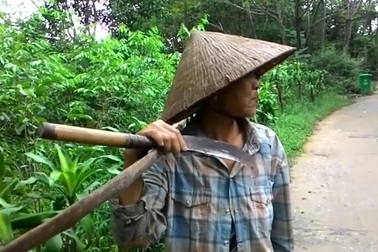 Người dân xã Thủy Bằng bỏ chạy lên núi, vùng cao vì sợ vỡ hồ chứa nước kể lại sự việc