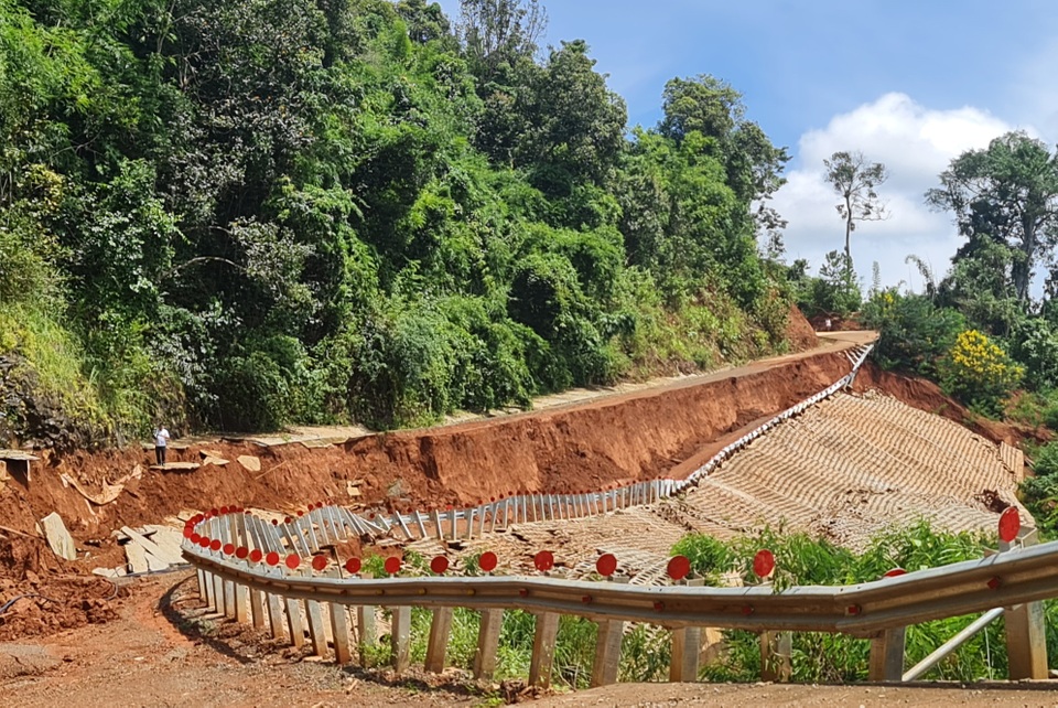 Liên tiếp có sự cố nghiêm trọng, Đắk Nông yêu cầu chấn chỉnh việc xây dựng - 2 Liên tiếp có sự cố nghiêm trọng, Đắk Nông yêu cầu chấn chỉnh việc xây dựng - 2