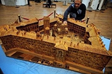 Mất 16 năm để xây công trình ấn tượng từ 6 triệu que diêm