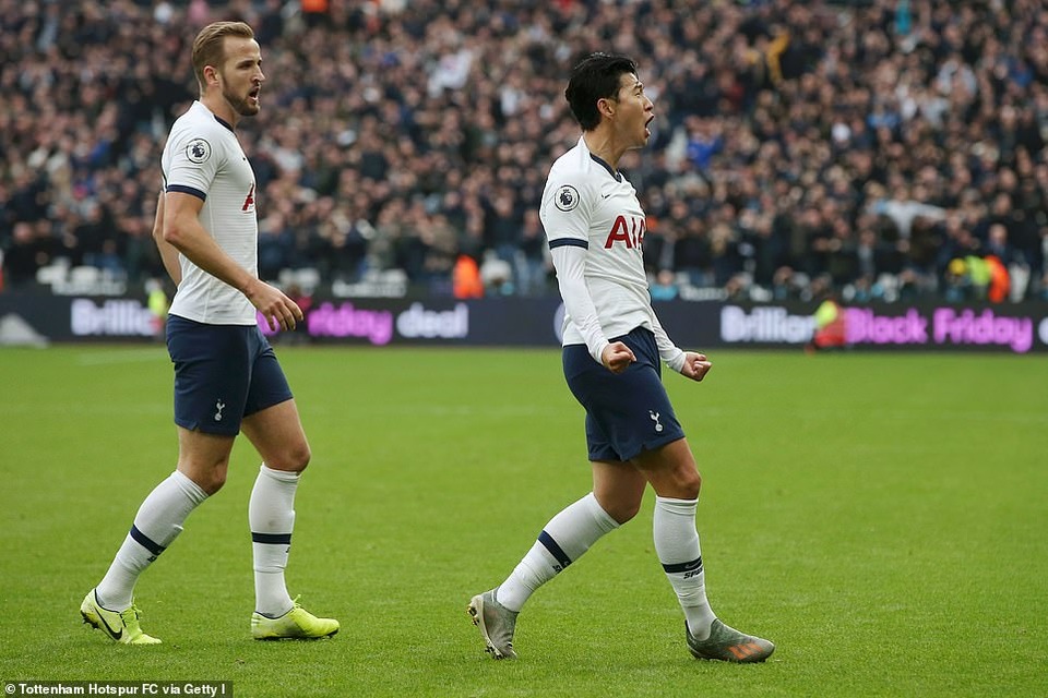 Mourinho có chiến thắng đầu tiên cùng Tottenham - 4 Mourinho có chiến thắng đầu tiên cùng Tottenham - 4