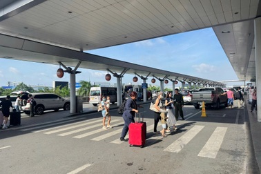 Long Thành thu phí 25 USD/khách bay quốc tế: Cao hay thấp so với sân bay khác?