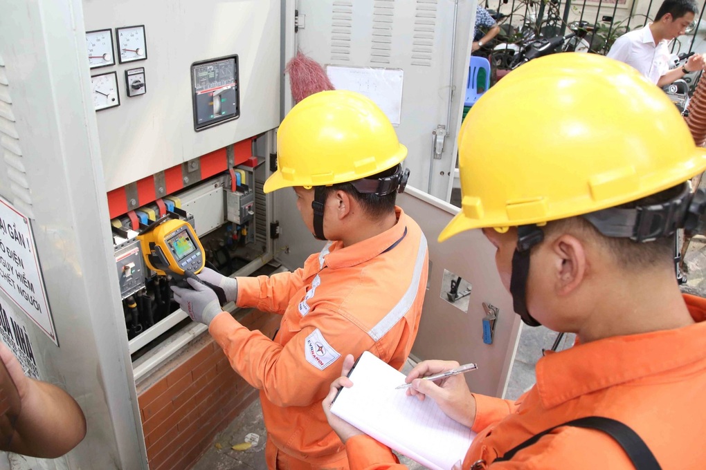 Bắc Giang, Hải Phòng, Nam Định tiếp tục bị mất điện diện rộng - 1