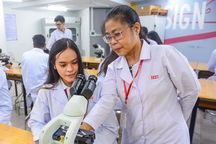 Học phí ngành y, dược năm 2023 tăng bao nhiêu?