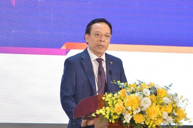 Gia đình ông Đỗ Minh Phú sở hữu bao nhiêu cổ phần TPBank?