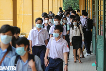 Lớp toàn học sinh giỏi, ông bố nói giữa cuộc họp: "Cha mẹ bớt ảo tưởng!"