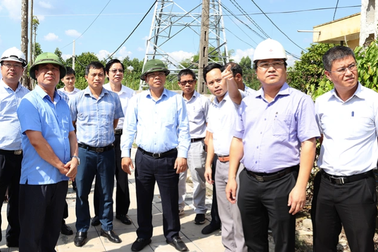 EVNNPT cùng Bắc Giang gỡ vướng mặt bằng dự án đường dây 220 kV