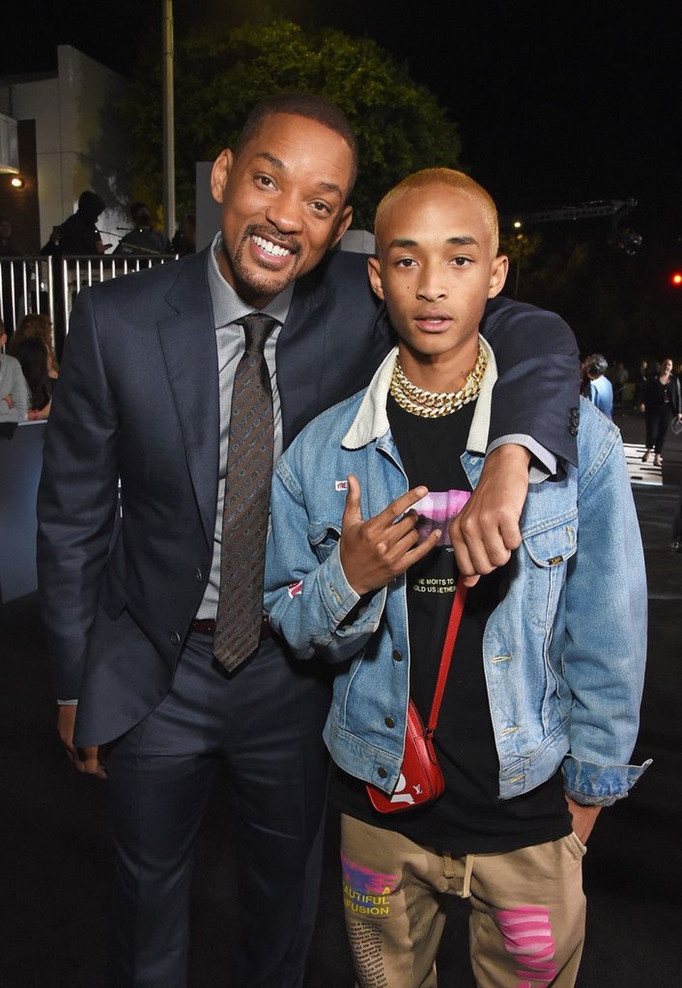 Siêu mẫu lưỡng tính Cara Delevingne nhận hoa hồng từ con trai Will Smith - 5 Siêu mẫu lưỡng tính Cara Delevingne nhận hoa hồng từ con trai Will Smith - 5