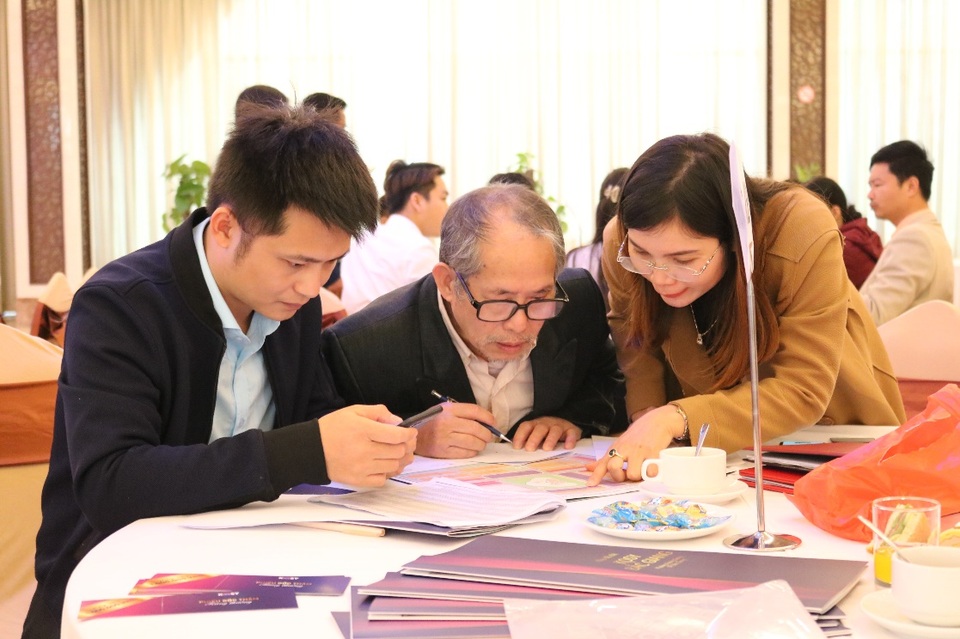 Gần 150 nhà đầu tư tham dự Lễ giới thiệu dự án KĐT Kosy Bắc Giang - 2 Gần 150 nhà đầu tư tham dự Lễ giới thiệu dự án KĐT Kosy Bắc Giang - 2