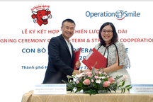 Hôm nay bạn đã cười với ai chưa?