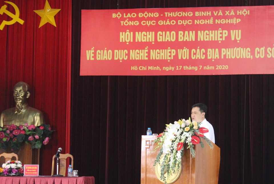 Covid-19 khiến đào tạo cho lao động nông thôn gặp khó - 2 Covid-19 khiến đào tạo cho lao động nông thôn gặp khó - 2