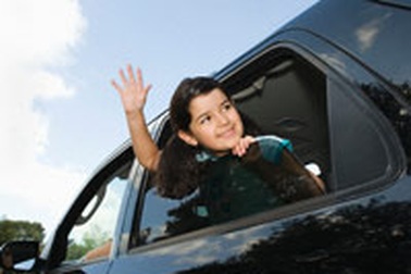 Giúp trẻ tránh say xe