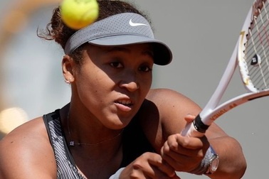 Naomi Osaka có nguy cơ bị "trục xuất" khỏi Roland Garros