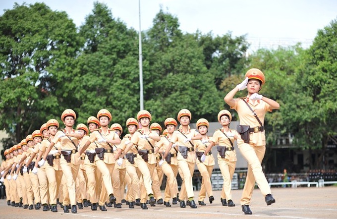 Khai mạc Chung kết Hội thi điều lệnh, bắn súng, võ thuật CAND khu vực phía Nam lần thứ 5 - Ảnh 9.