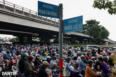 Trung tướng Mai Hoàng nói về tình trạng ùn tắc giao thông ở TPHCM