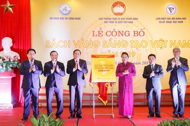 Vinh danh 74 công trình khoa học trong Sách vàng 2019