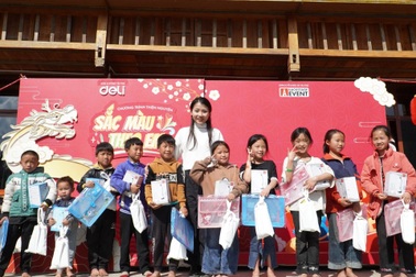 Văn phòng phẩm Deli đồng hành cùng học sinh cả nước với nhiều hoạt động thiện nguyện