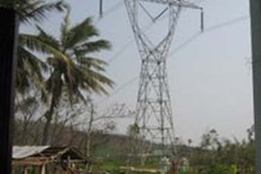 Lại thêm một xóm “nhiễm từ”