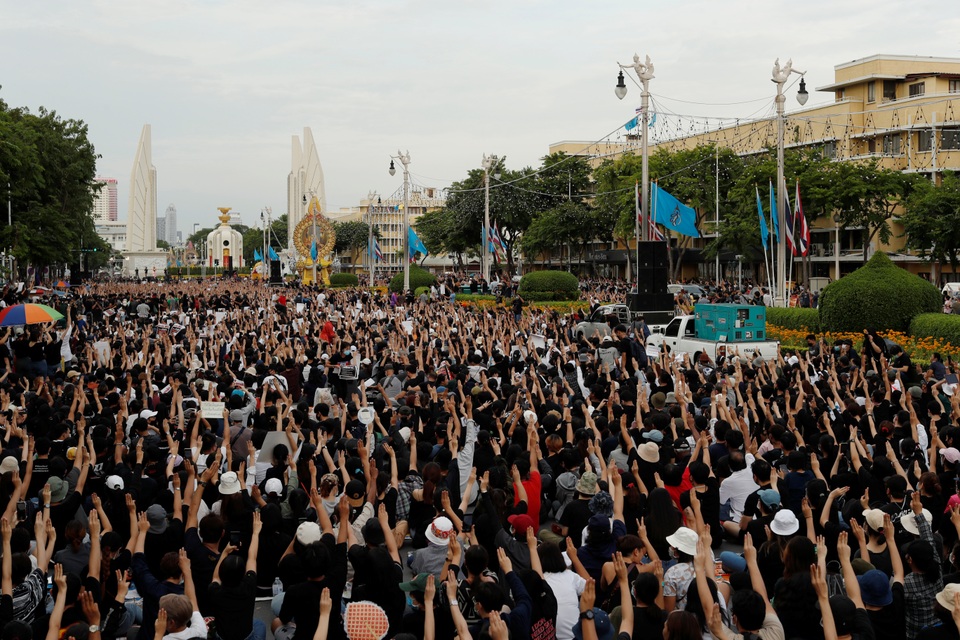 10.000 người Thái Lan tham gia biểu tình lớn nhất từ năm 2014 - 1 10.000 người Thái Lan tham gia biểu tình lớn nhất từ năm 2014 - 1